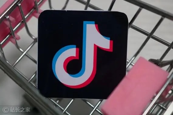 在抖音里如何搜索抖音号？